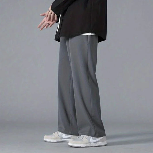 Straight Fit Relaxed Pant